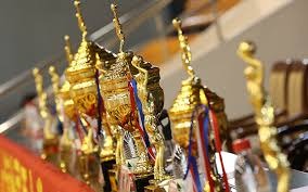 27分詹皇侍卫状态燃爆 强势湖人送鹈鹕8连败？