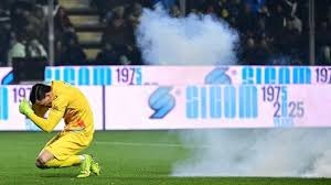 时隔14年 中国女佩再获世界杯团体冠军