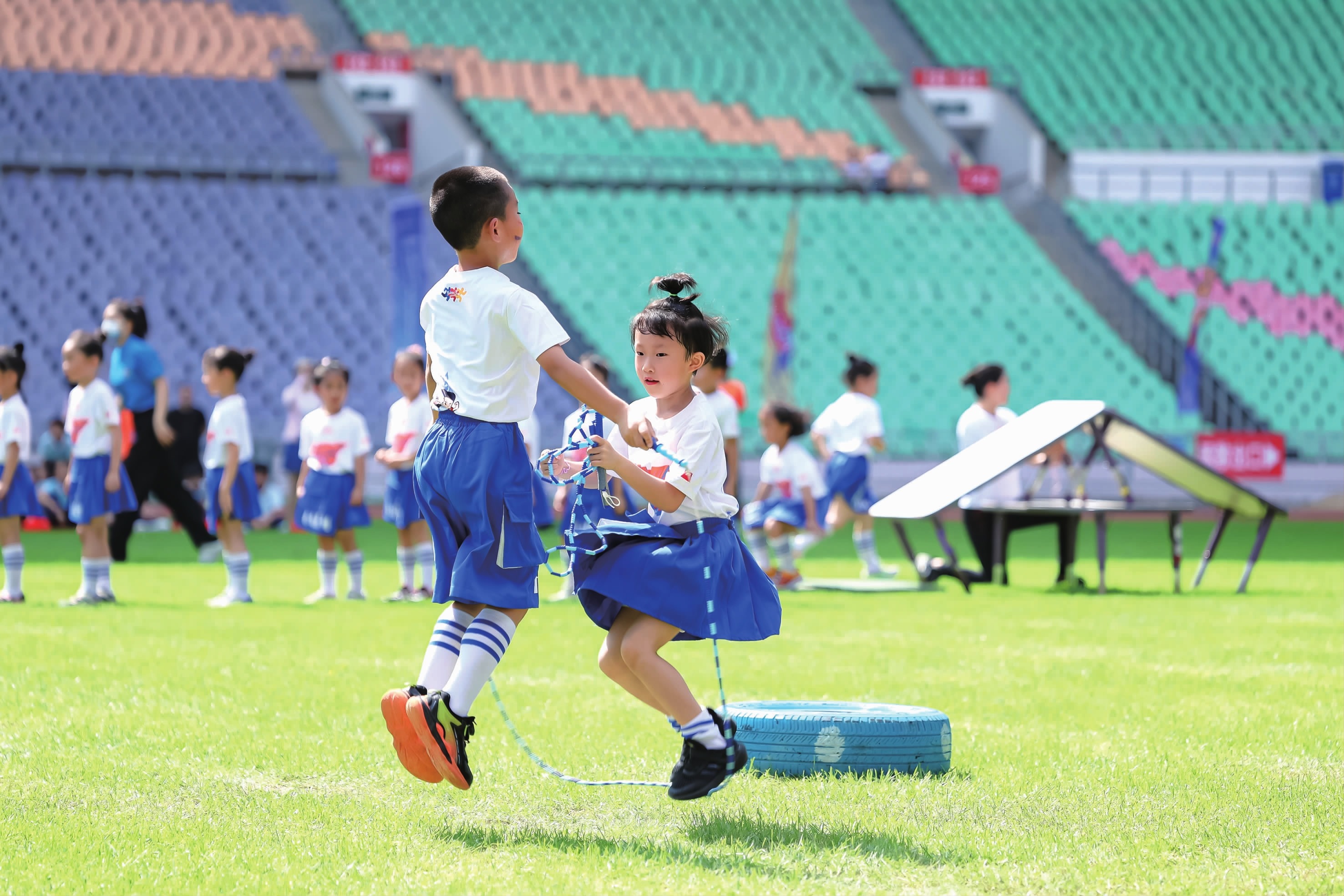 深度解析：博彩公司的“客户忠诚度模型”——他们如何分级收割玩家。（全景拆解：博彩公司如何借“客户忠诚度模型”分层收割玩家）