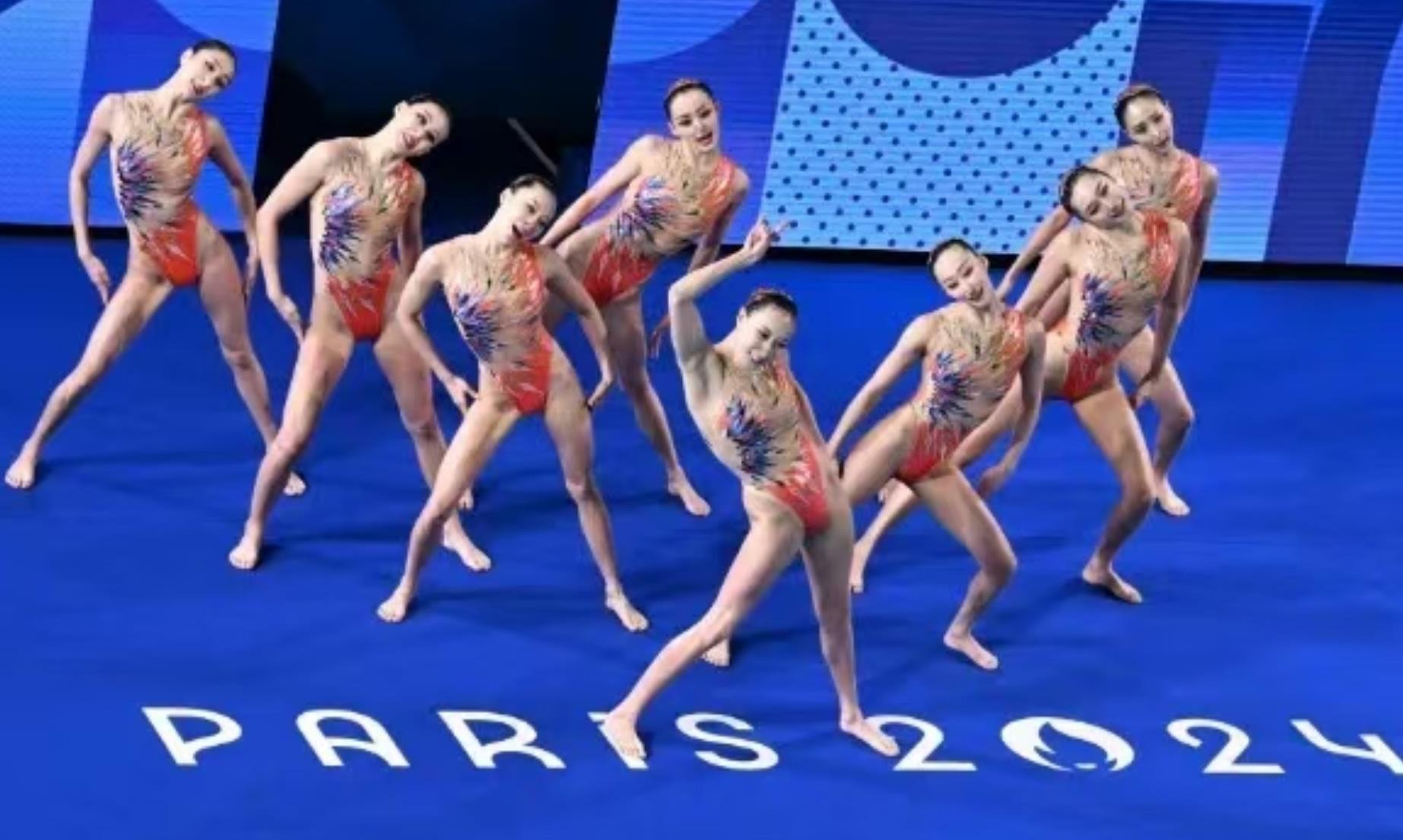 独行侠狂飙扣篮秀 火箭防线成筛子